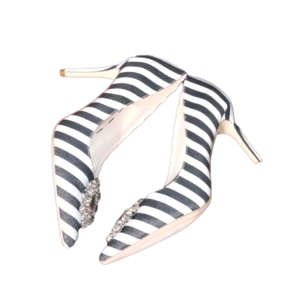 LAUREN LORRAINE BROCHE POINTED TOE PUMPS - Picture 3 of 7